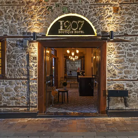 1207 Special Class Hotell 3*